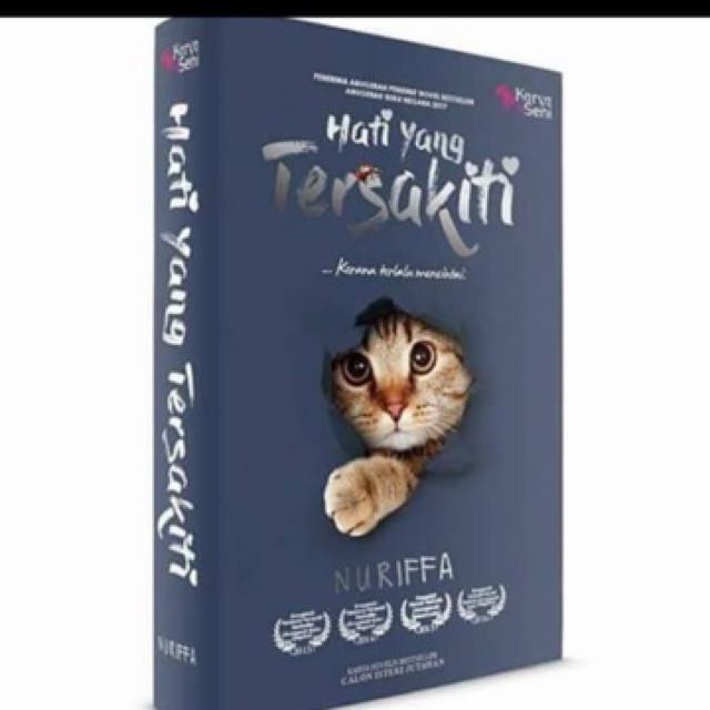 Malay Novel Hati Yang Tersakiti Books Stationery Fiction On Carousell
