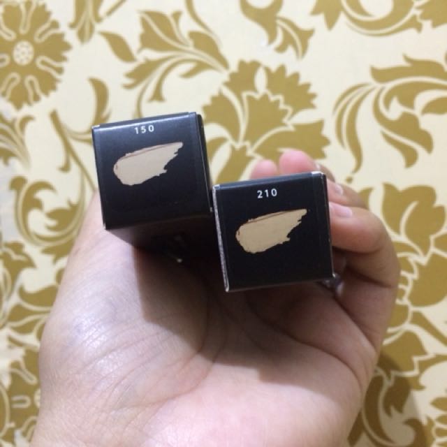 On Hand Fenty Beauty Foundation Shade 2 240 150 Beauty Personal Care Face Makeup On Carousell On Hand Fenty Beauty Foundation Shade 2 240 150 Beauty Personal Care Face Makeup On Carousell