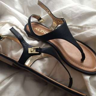 Aldo Sandals