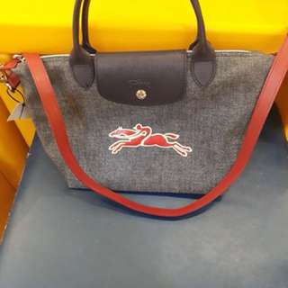 (Kategori: ) berada di . Dikirim oleh prelovedby550 (ID iklan 131538418, Gambar 1). Deskripsi: .