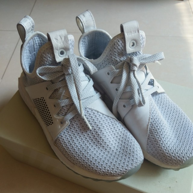 nmd xr1 tr titolo