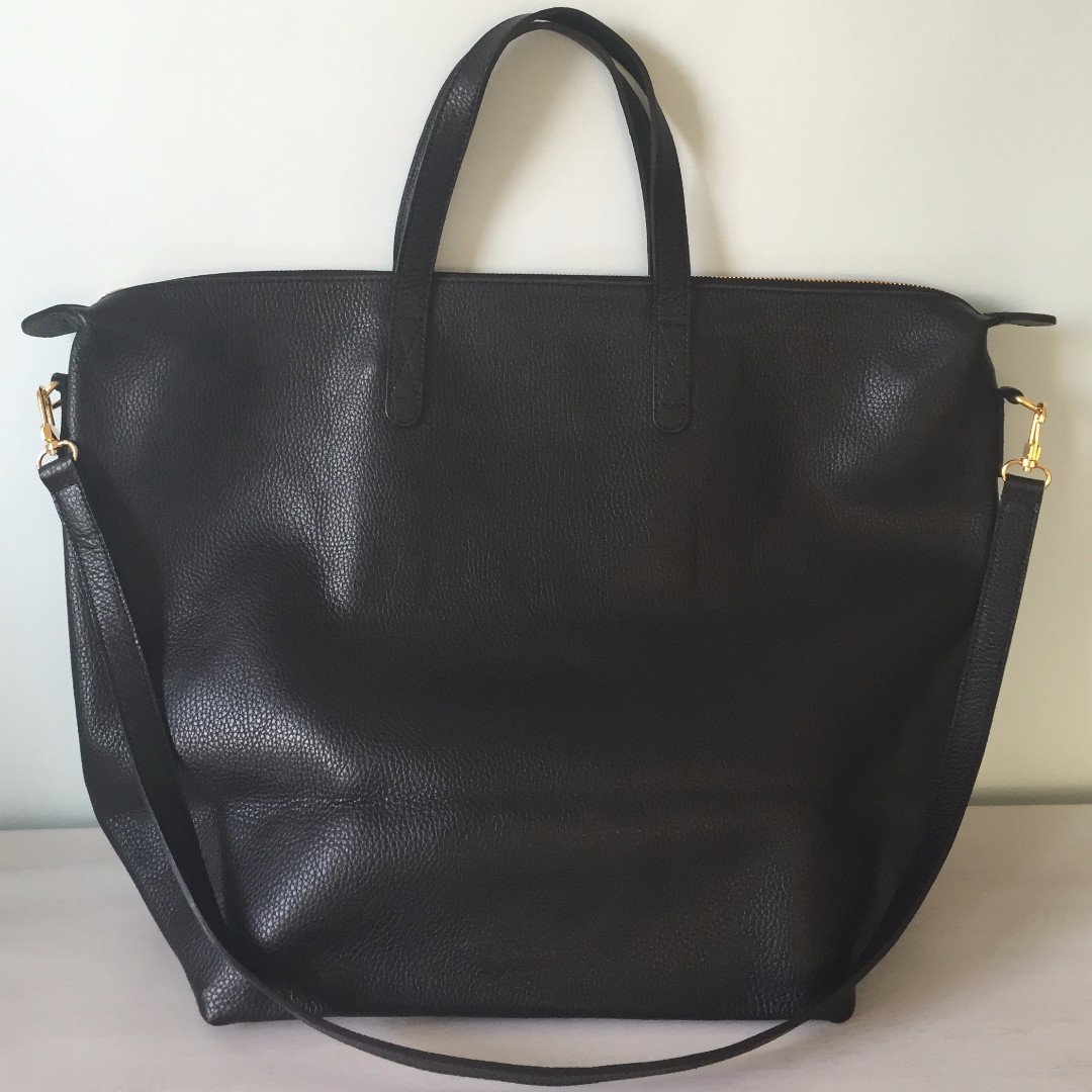 Brand New Cuyana Black Oversized Carryall Tote, Women's Fashion, Bags ...