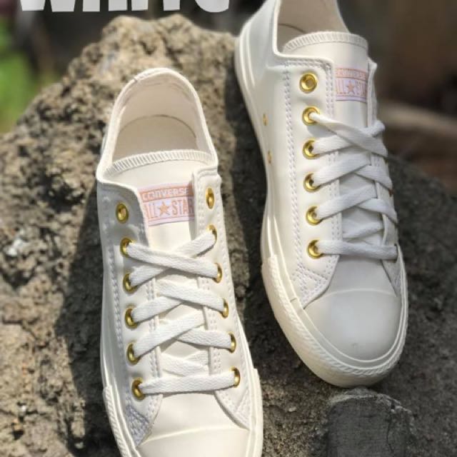 nude converse shoes