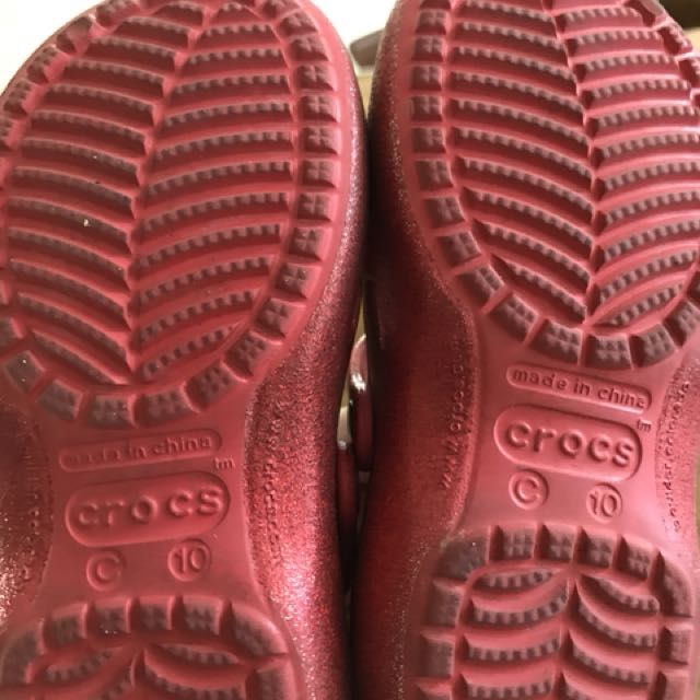 Red deals glitter crocs