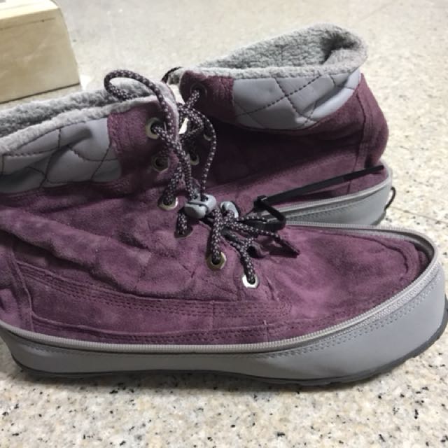 Original Timberland Winter Shoes For Sale Women S Fashion Shoes On Carousell