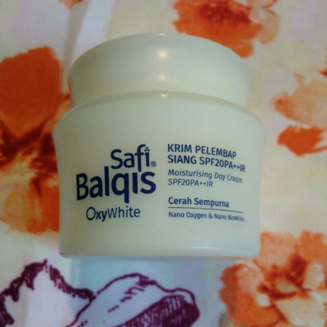 safi balqis oxywhite krim pelembap siang spf20pa ir safi balqis oxywhite krim pelembap siang spf20pa ir