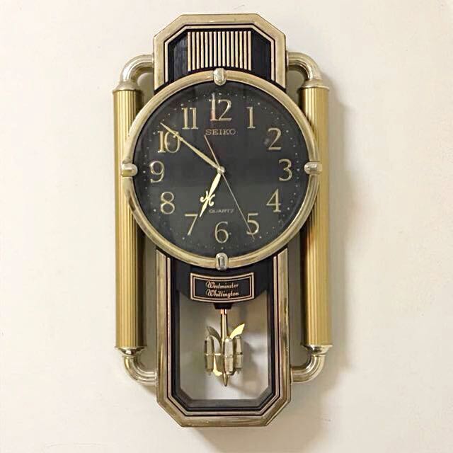 Vintage SEIKO Quartz Wall Clock with rotating pendulum, Furniture & Home  Living, Home Decor, Clocks on Carousell