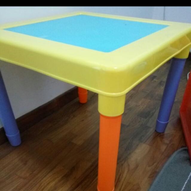 Blocks table (Category: Kids' Tables & Chairs) located in Singapore. Submitted by hamcheese (Listing ID 131754509, Image 3). Description: Preloved blocks table Table can be used for drawing and can be flipped to a blocks table Including the blocks as seen in the photo.