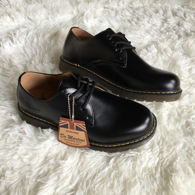 Doc martin low cut sales