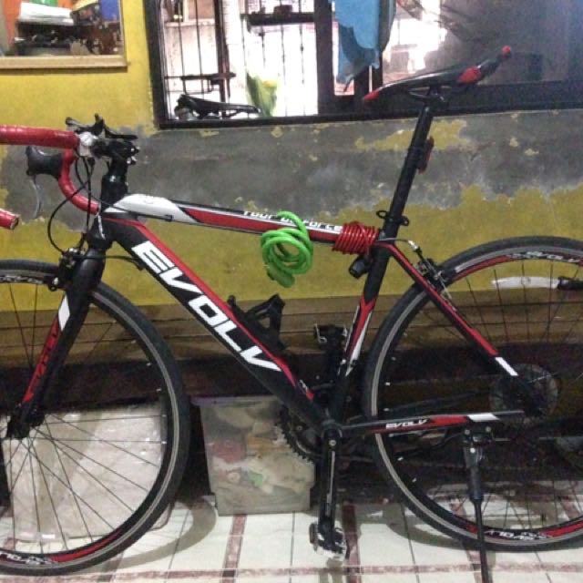 Evolv road bike Sports Equipment Bicycles Parts Bicycles on