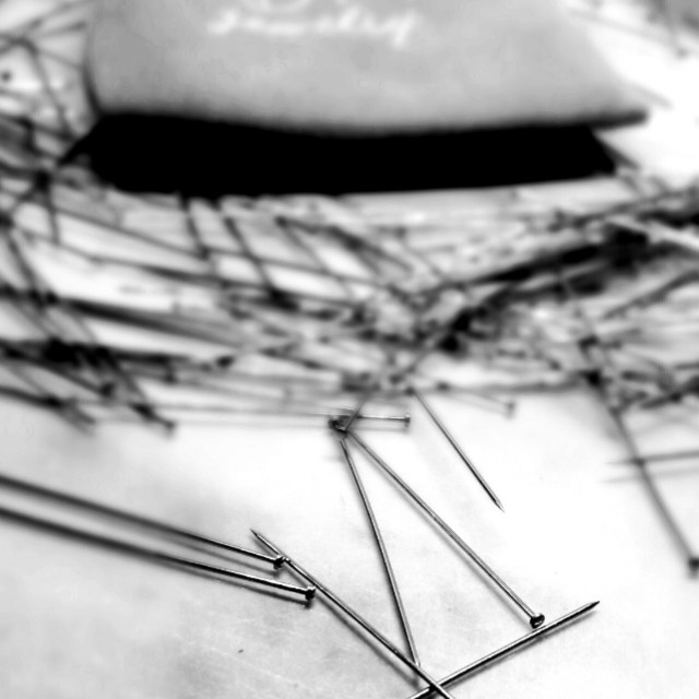 Invisible hijab pins Clearance