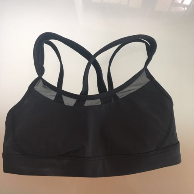 lululemon black sports bra
