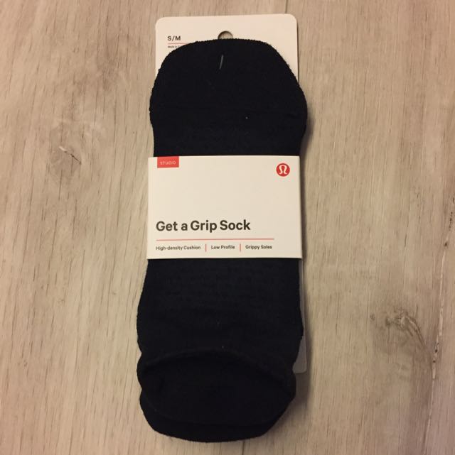 lululemon get a grip socks