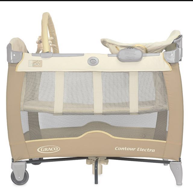 Preloved Graco Contour Electra Deluxe Playpen Babies Kids Infant Playtime on Carousell