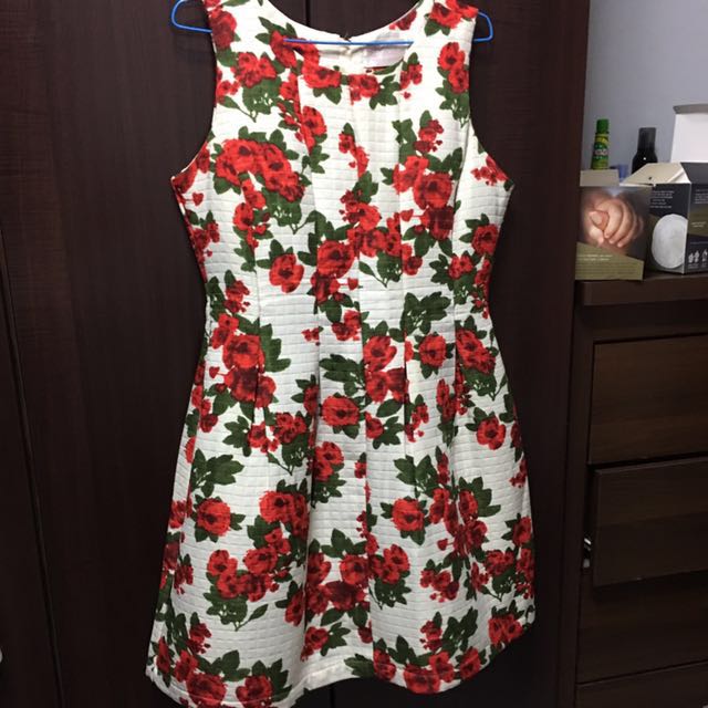 The Blush Inc Rose Dress L Size Women S Fashion Clothes Dresses Skirts On Carousell