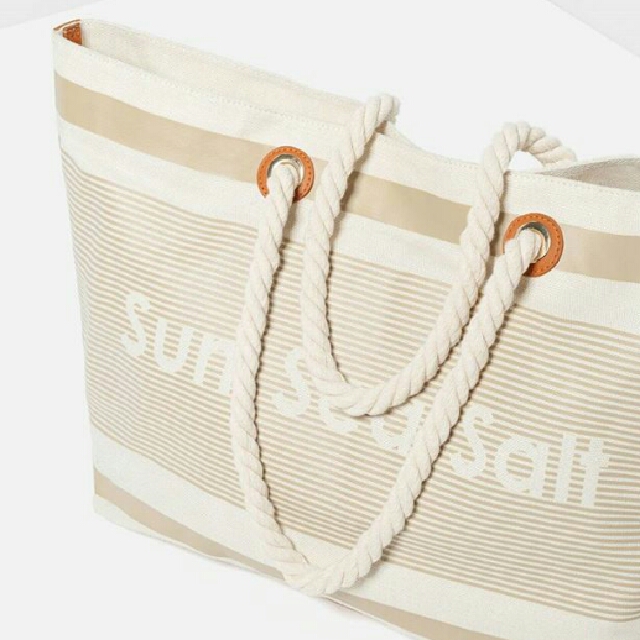 Seasalt beach bag top