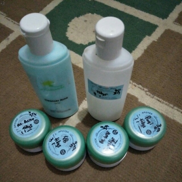 Acne Cream Paket Perawatan Acne Alamanda Kesehatan Kecantikan Rias Wajah Di Carousell