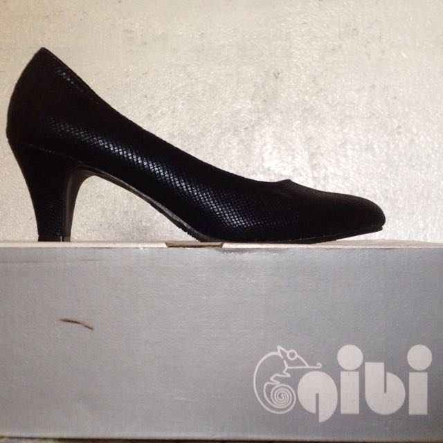 gibi black shoes with heels