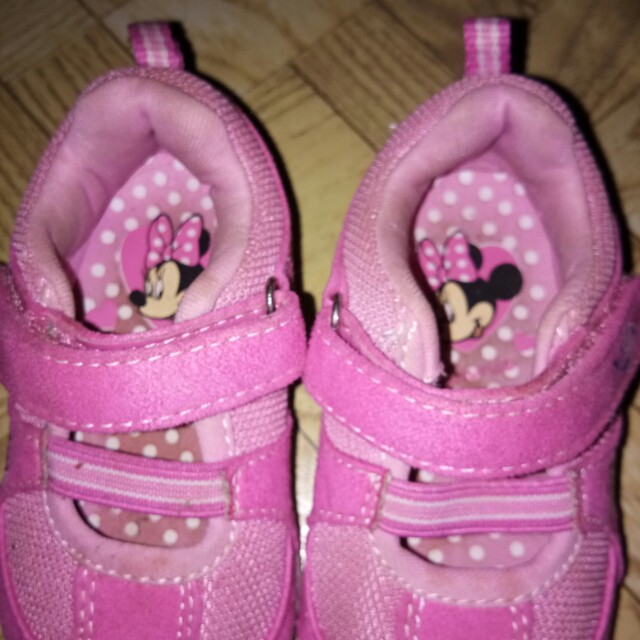 minnie mouse rubber shoes
