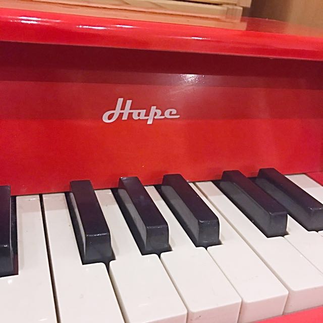 Hape Wooden Piano Pristine Condition Babies Kids Toys On Carou