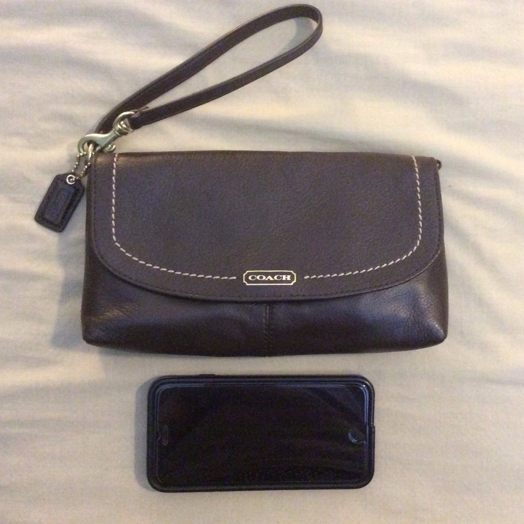 NEW Coach Leather Large Wristlet Wallet Clutch Baguette Bag DARK BROWN, Women&#39;s Fashion, Bags ...