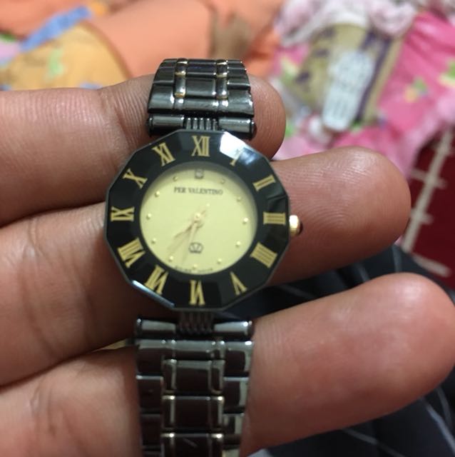 Per valentino watch top