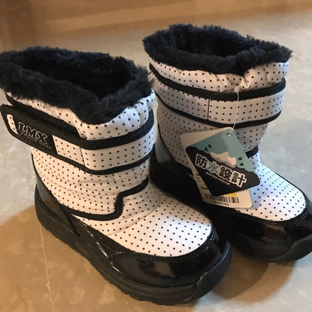 size 17 winter boots