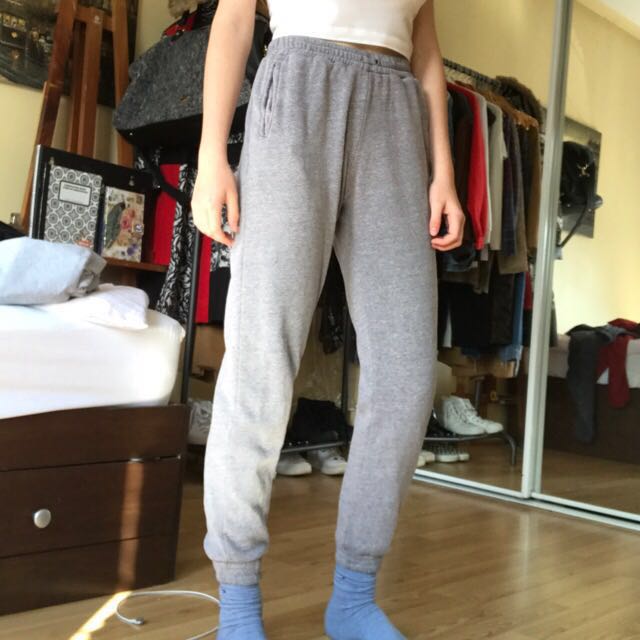 Grey Brandy Melville rosa sweatpants Women s Fashion Clothes on Carousell