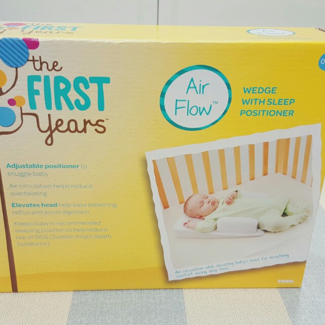 Airflow wedge with sleep positioner top