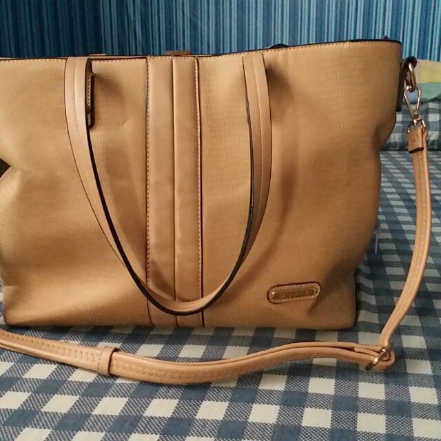 michaela shoulder bag