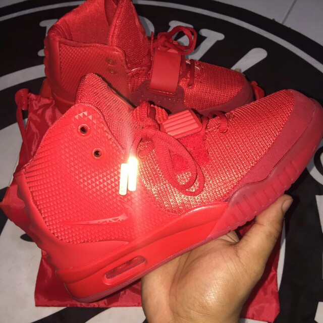 Nike Yeezy V2 