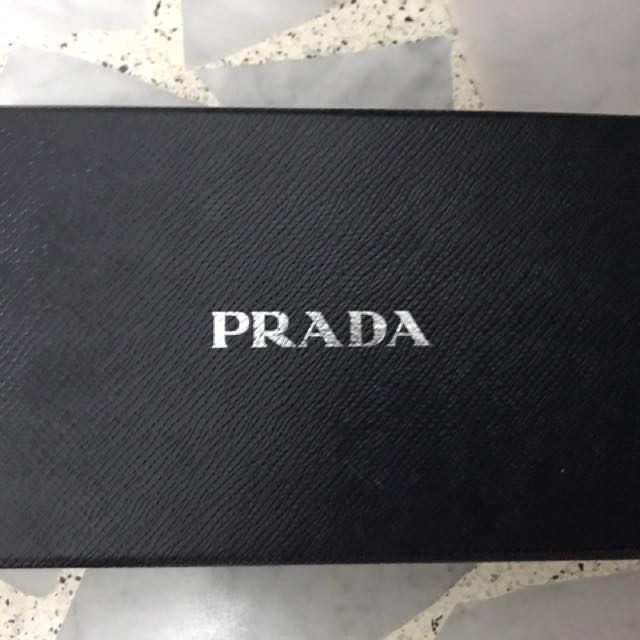 prada 2mv836