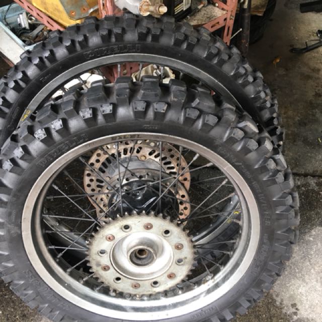 scrambler tyres