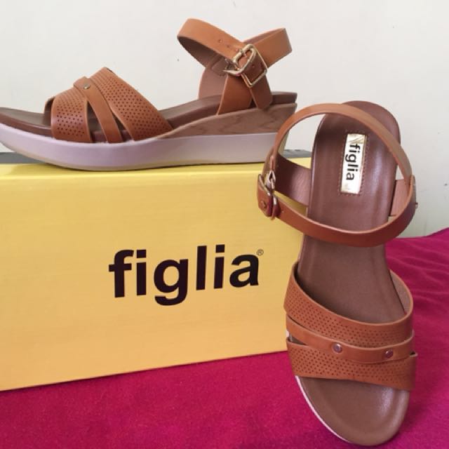 Figlia wedge sandals online