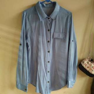 Kemeja Biru Langit