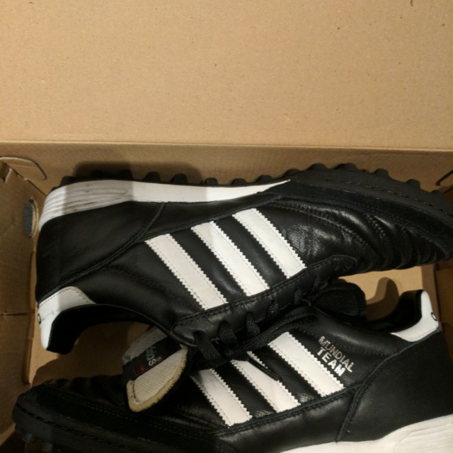 mundial team boots
