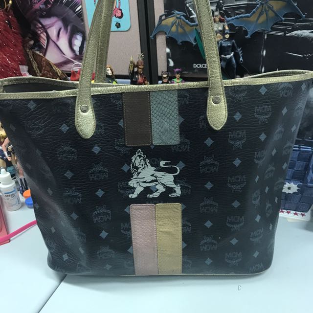Mcm lion clearance bag