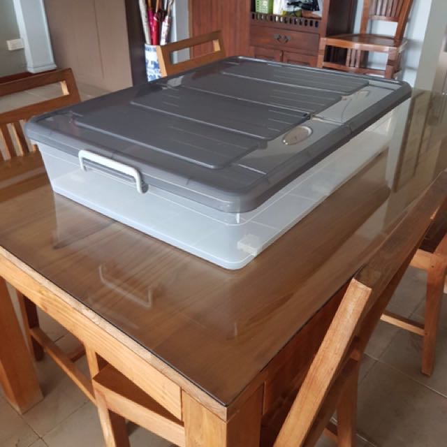 Howards Storage World Container, Everything Else on Carousell