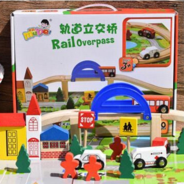 montessori train set