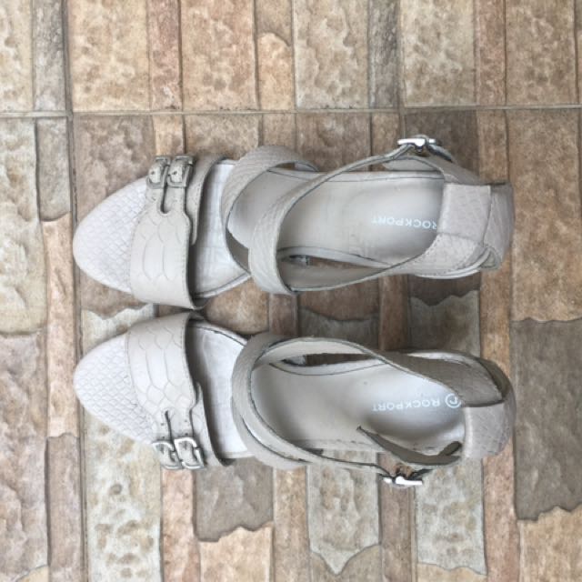 harga rockport shoes