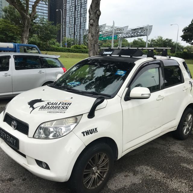 Roof rail toyota hotsell rush