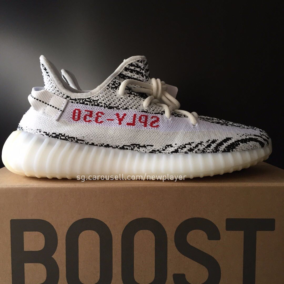 Yeezy V2 Zebra OG Release ( US 9 / UK 8 