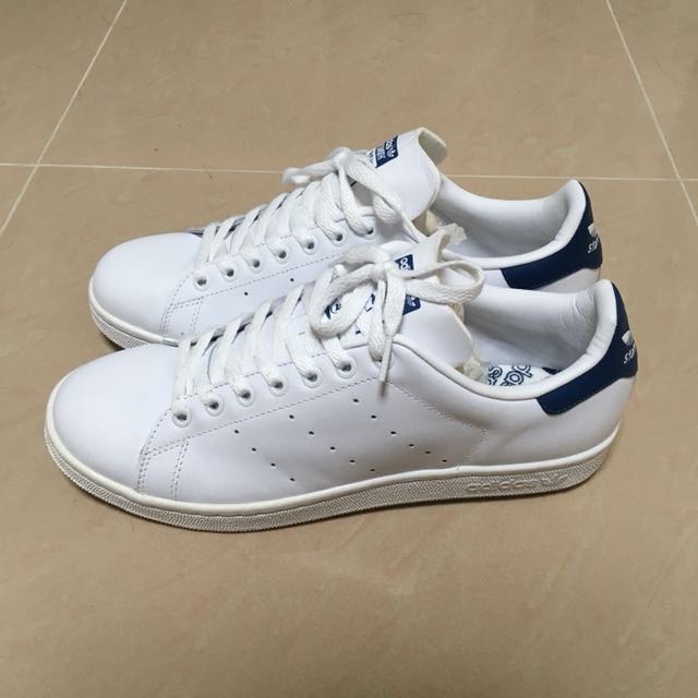 stan smith white and navy