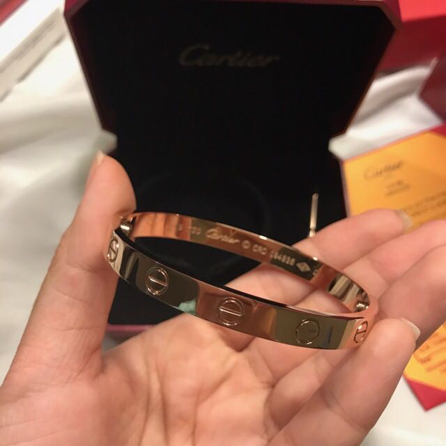 Cartier love bracelet ( Bracelet only )
