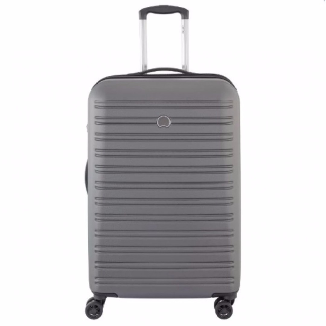 wheels of trolley bag