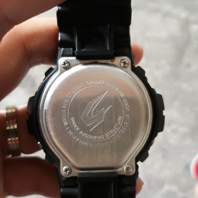 Dw 6900 best sale original vs fake