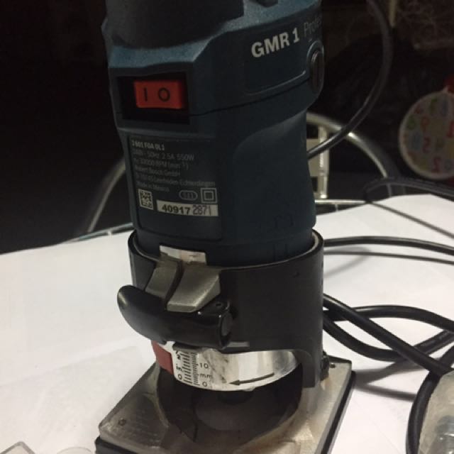 Free Shipping Bosch Gmr 1 Router Electronics Others On Carousell