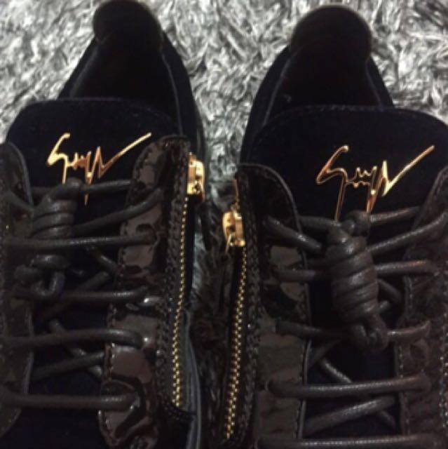 Giuseppe zanotti black velvet new arrivals