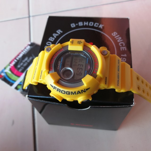 yellow g shock frogman