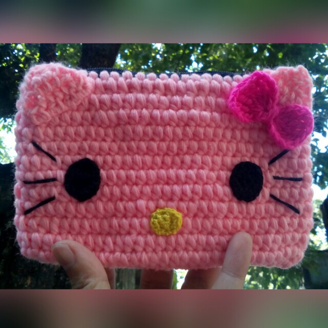 crochet hello kitty purse